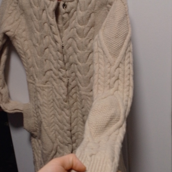 Exquisite Cream Knit Guinevere Cardigan Sweater 100% Lamb Wool Winter Wonderland - Picture 4 of 15